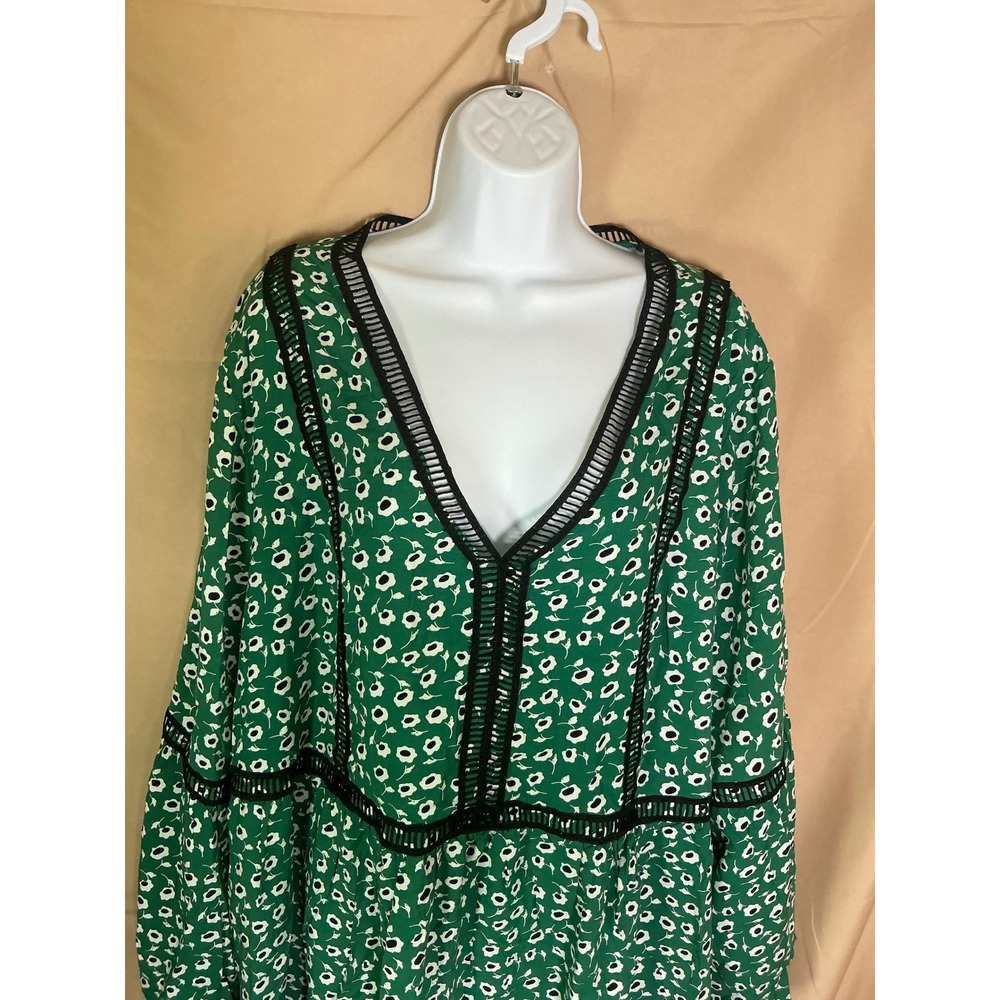 Avenue Floral Blouse Womens 22/24 Green Excellent Crochet Trim Bell Sleeve Boho - Picture 3 of 12